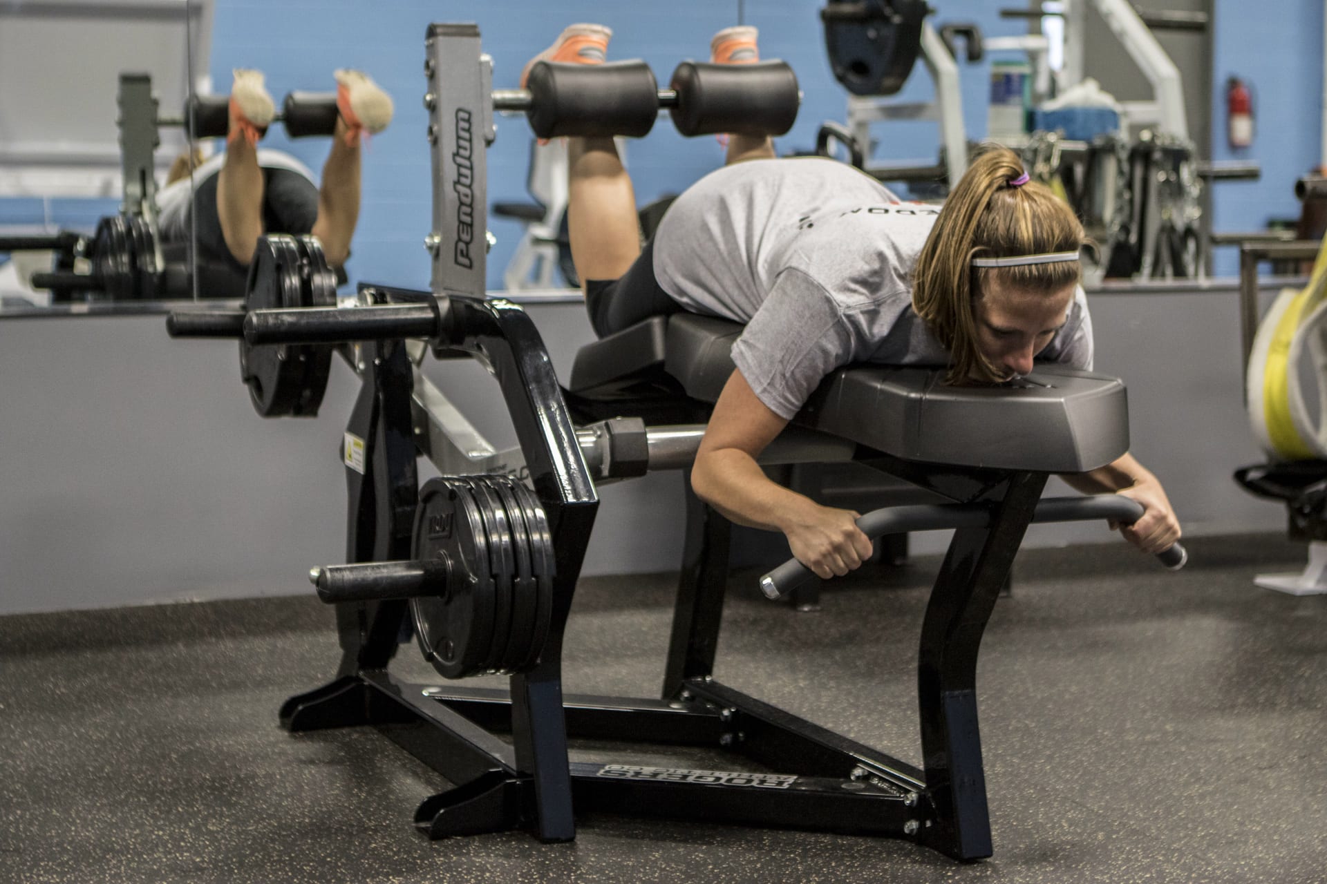 Rogers Athletic Leg Curl SMARTER Team Training